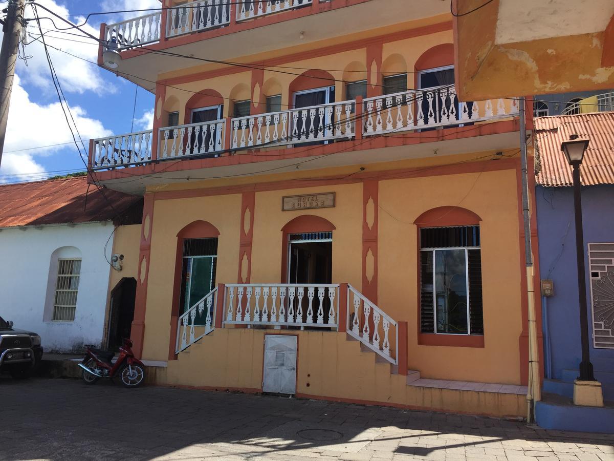 Hotel Aurora Flores Εξωτερικό φωτογραφία